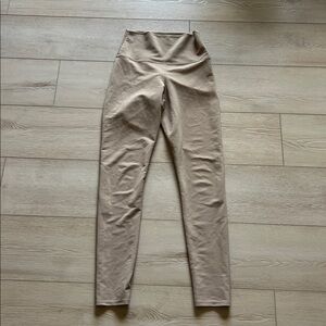 BEACH RIOT :: LEGGINGS